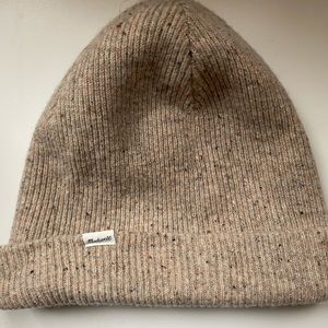 Madewell tan heather beanie os fits all